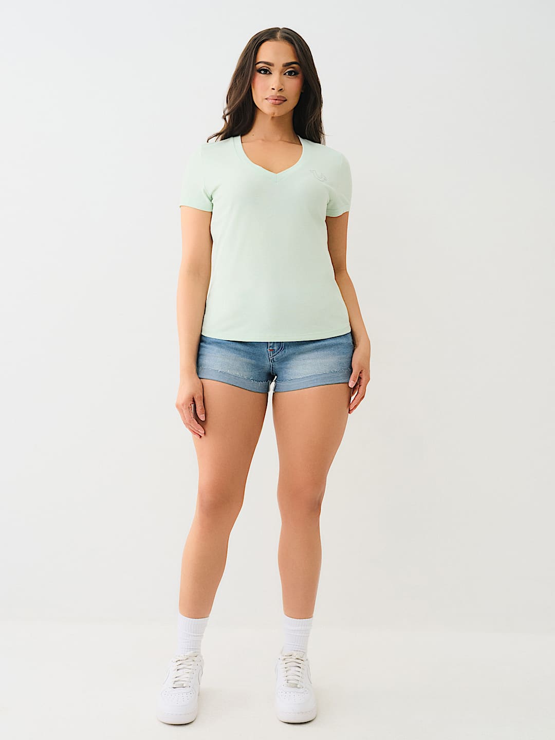 HIGH DENSITY LOGO V NECK TEE, image 5