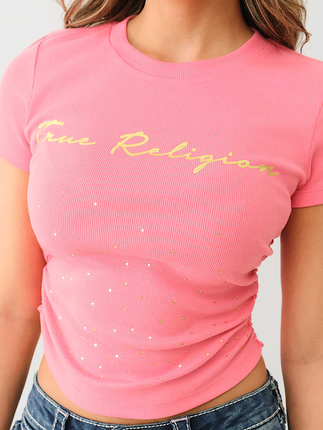 RUCHED SCATTERED CRYSTAL LOGO TEE