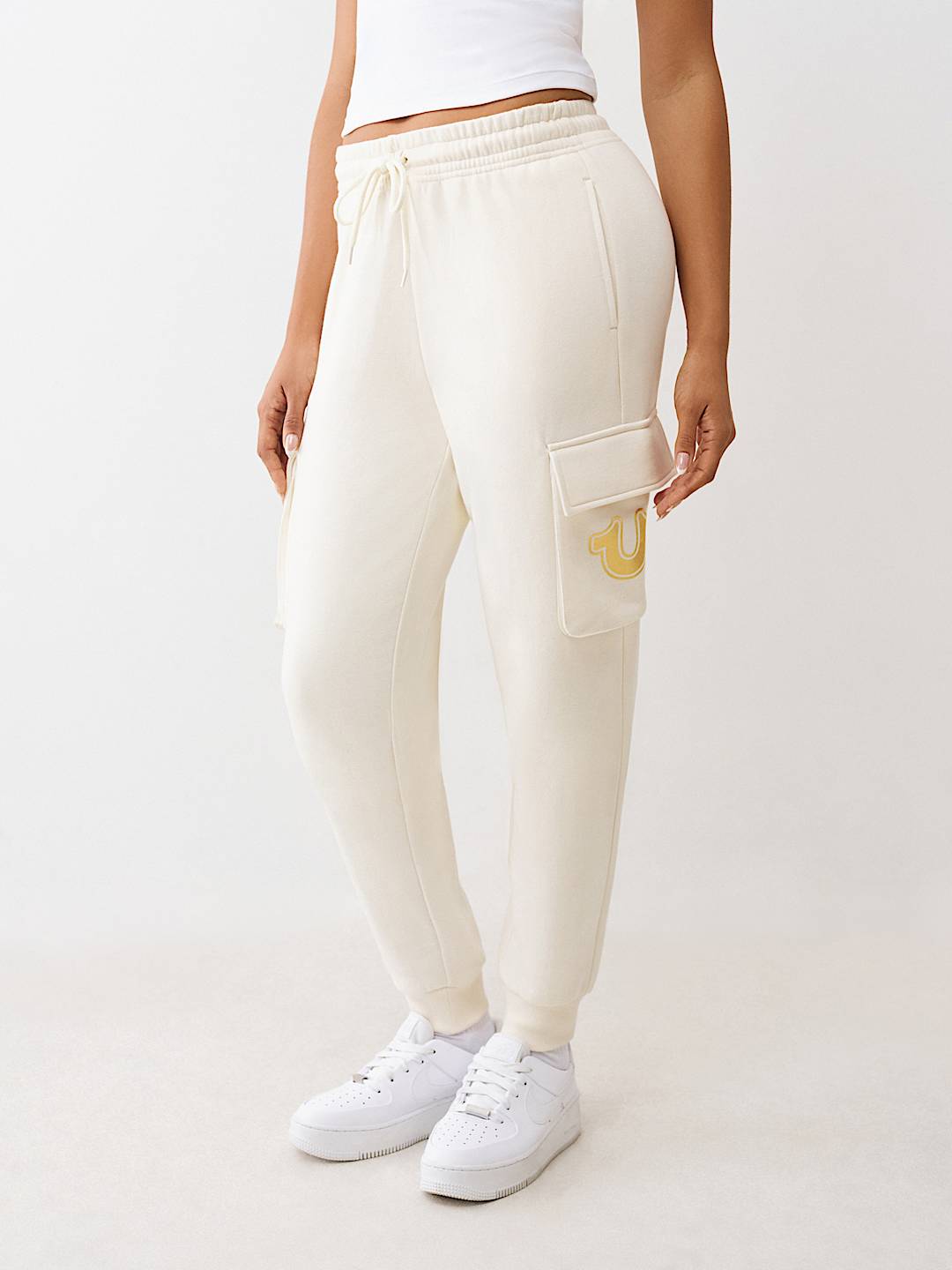 PANTALONES JOGGER CARGO CON HERRADURA MET&Aacute;LICA, image 3