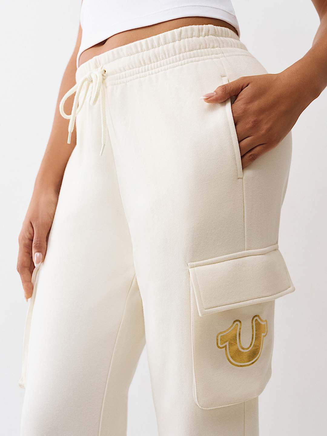 PANTALONES JOGGER CARGO CON HERRADURA MET&Aacute;LICA, image 5