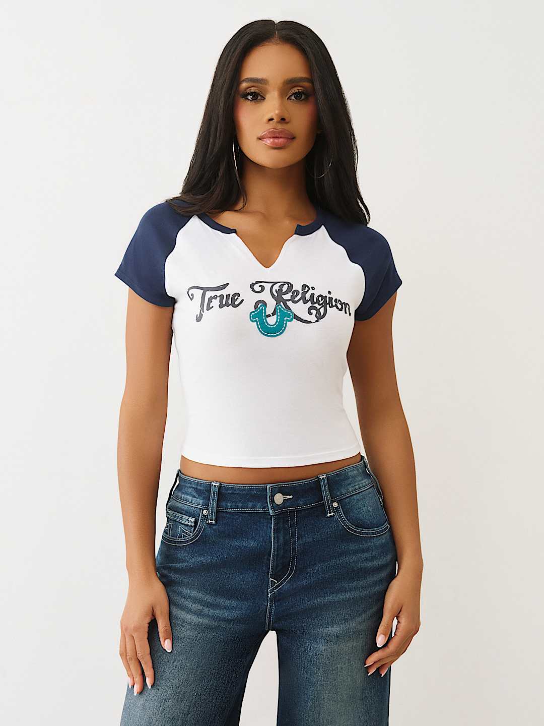 HORSESHOE NOTCH RAGLAN TEE, image 2