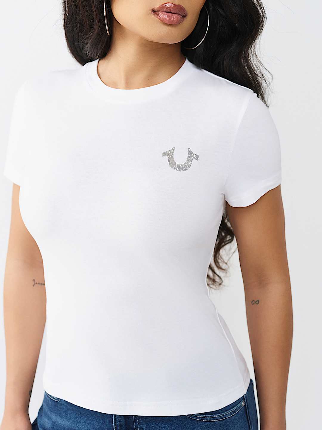 CAMISETA CL&Aacute;SICA CON BRILLOS, image 5