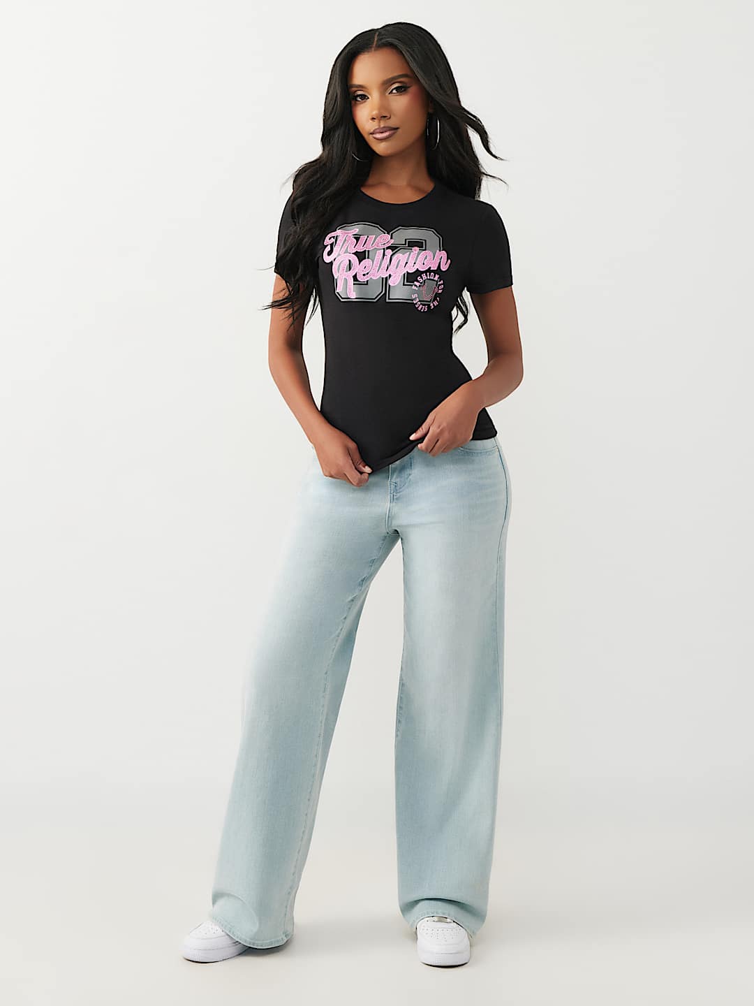 CRYSTAL HORSESHOE CREWNECK TEE, image 3