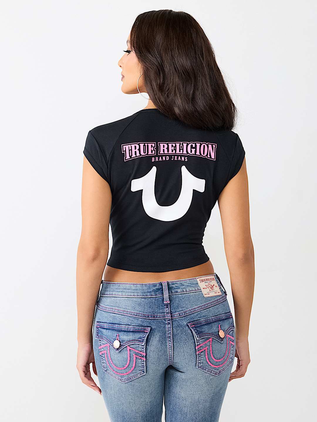 HORSESHOE V-NOTCH TEE