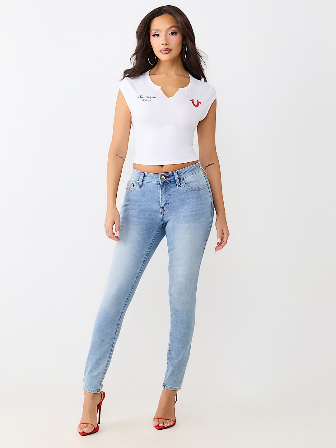 HORSESHOE V-NOTCH TEE
