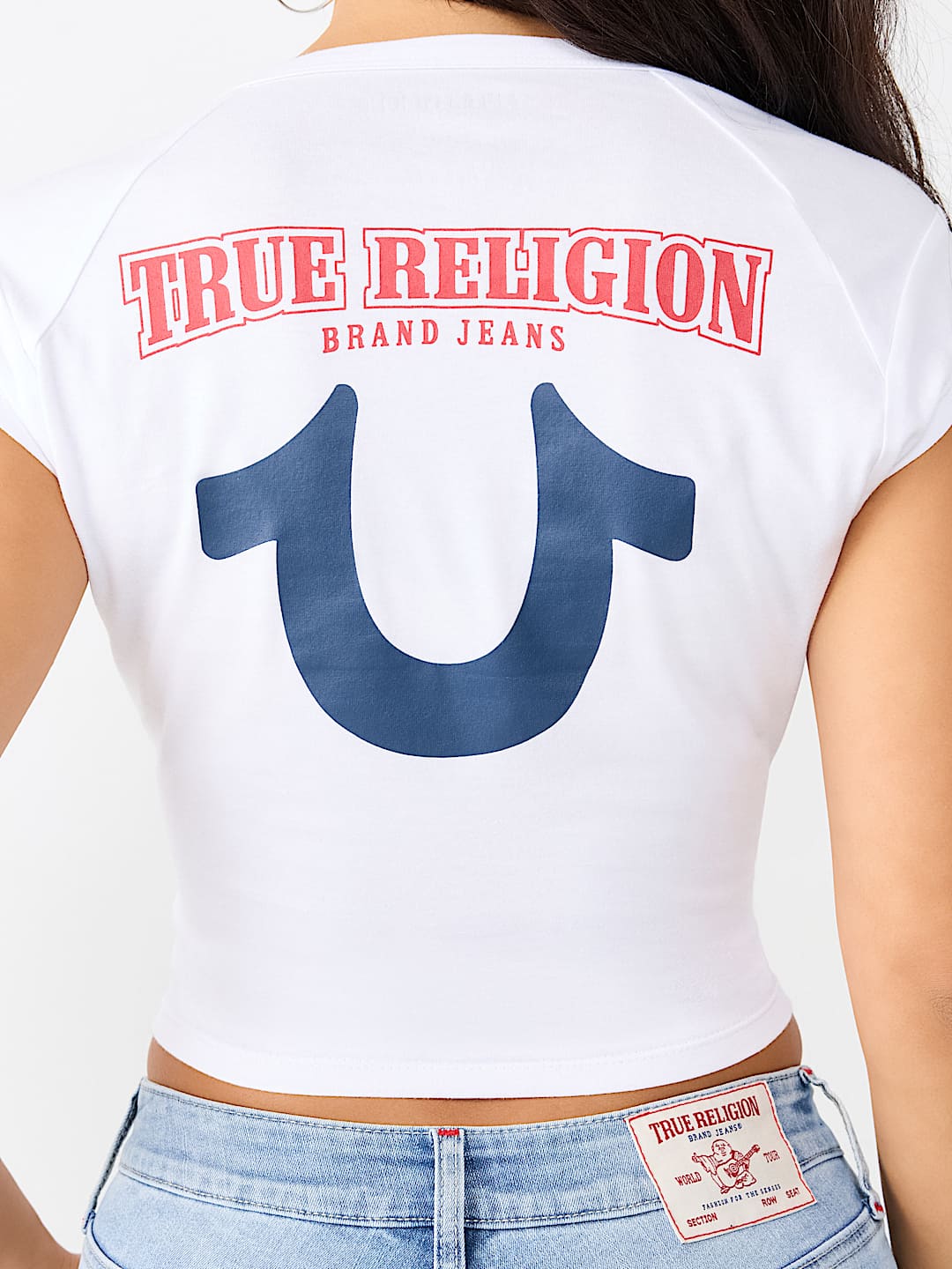 HORSESHOE V-NOTCH TEE