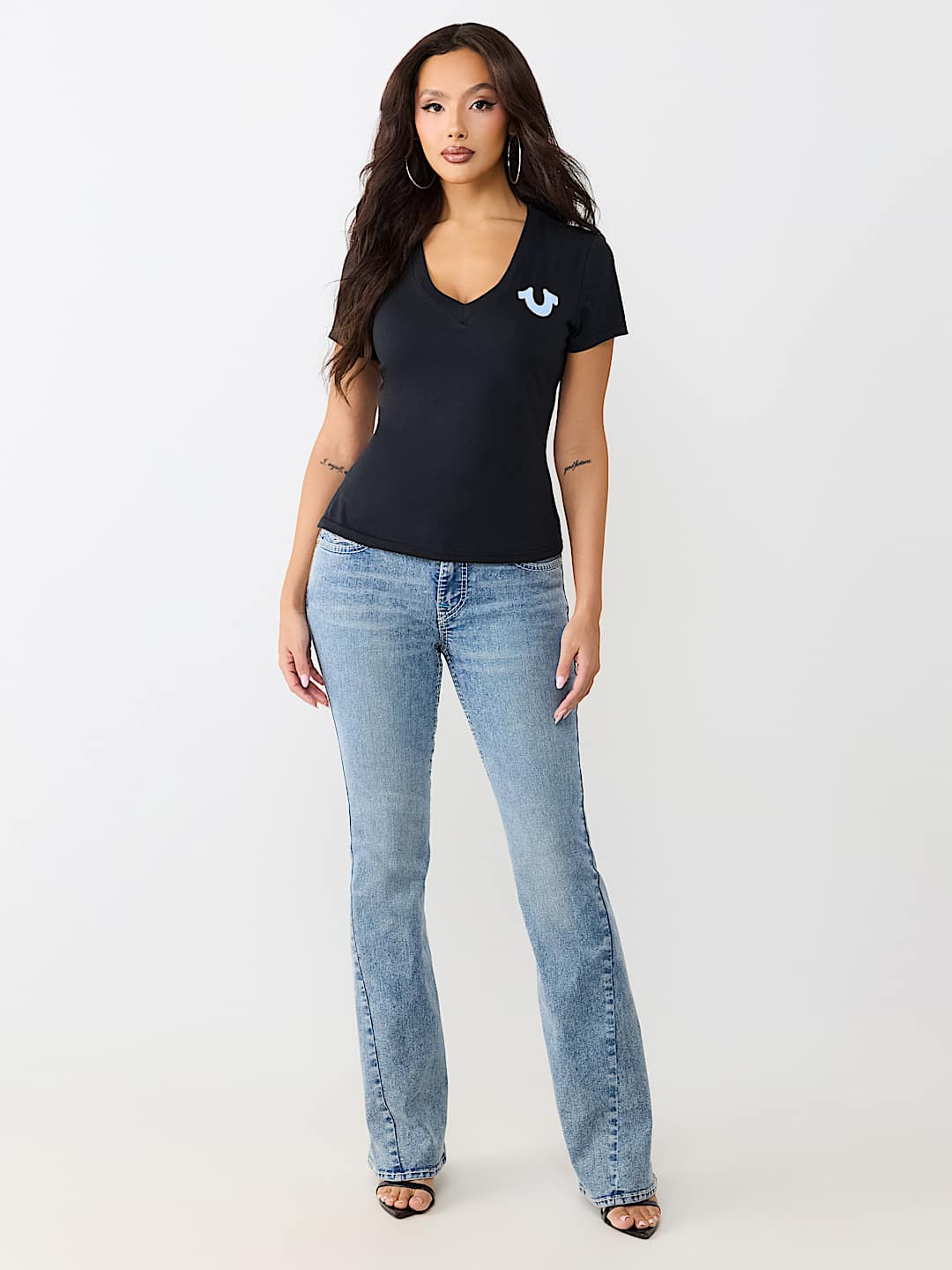 WING V-NECK TEE