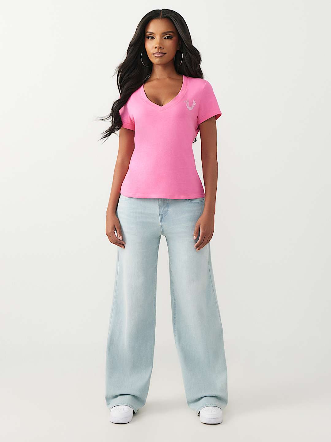 CRYSTAL HORSESHOE V-NECK TEE, image 3