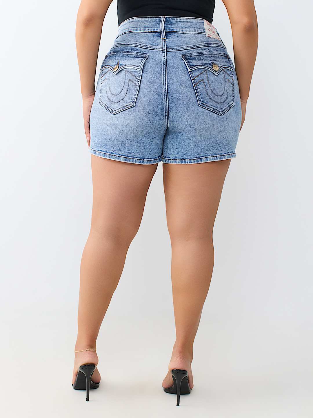 PLUS JENNIE MID RISE FLAP CURVY SHORT