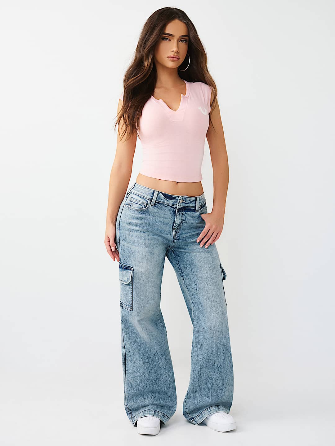 CAMISETA DE MANGA DE CASQUILLO CON CUELLO EN V, image 3