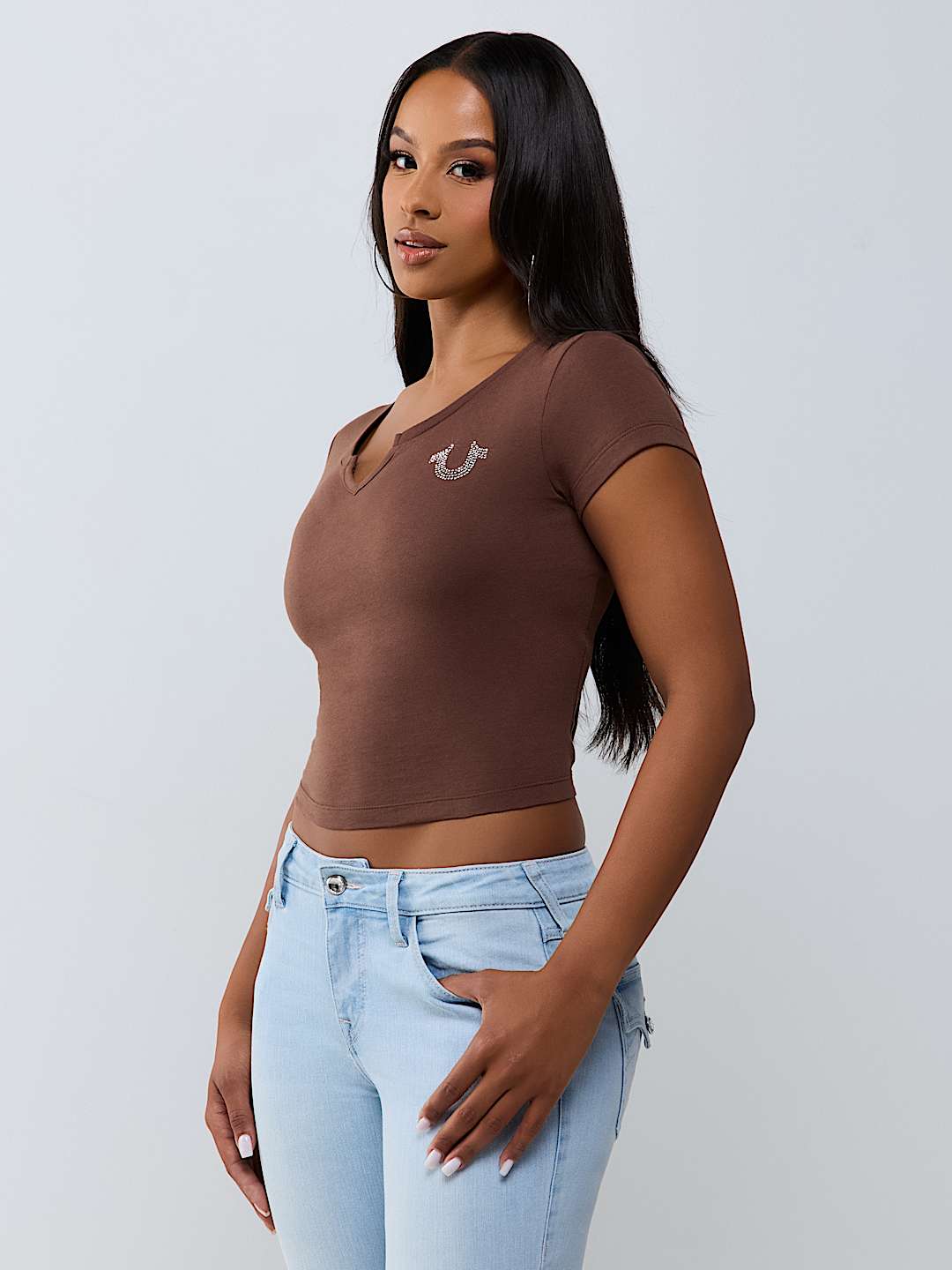 HORSESHOE NOTCH BABY TEE