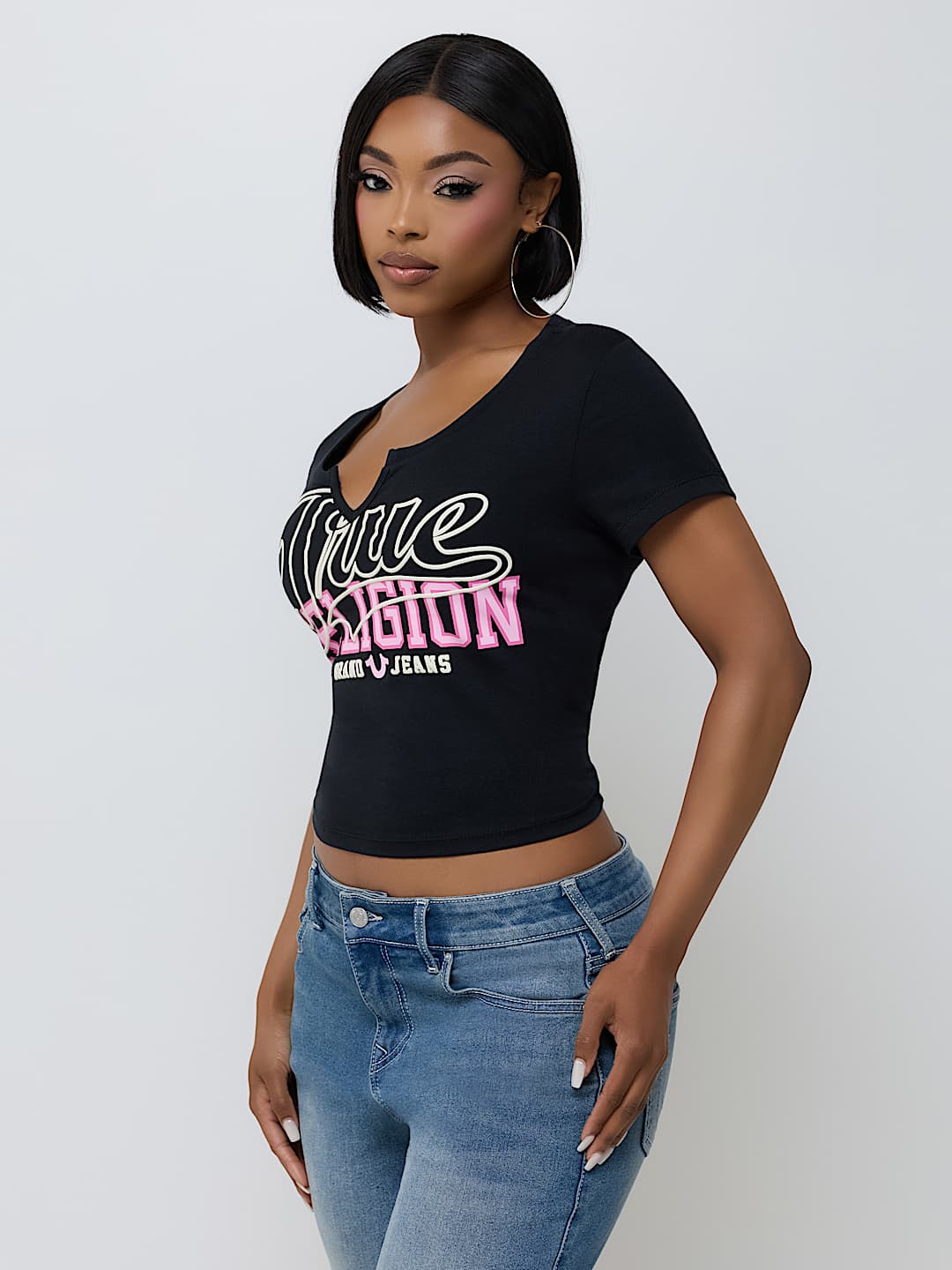 SPORTY NOTCH BABY TEE