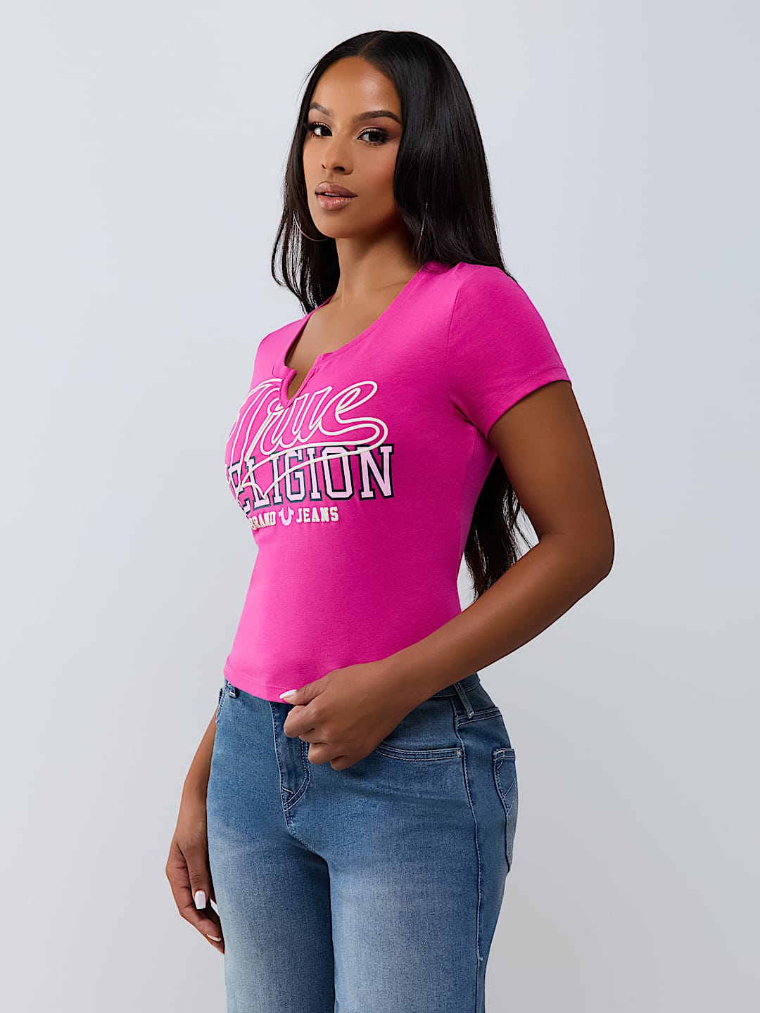SPORTY NOTCH BABY TEE