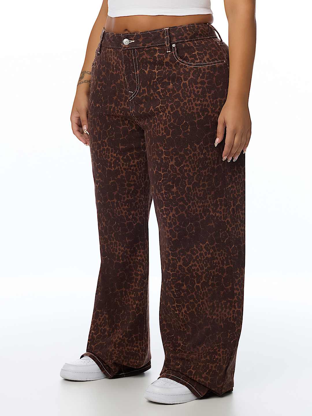 PLUS BOBBI MID RISE LEOPARD BAGGY JEAN