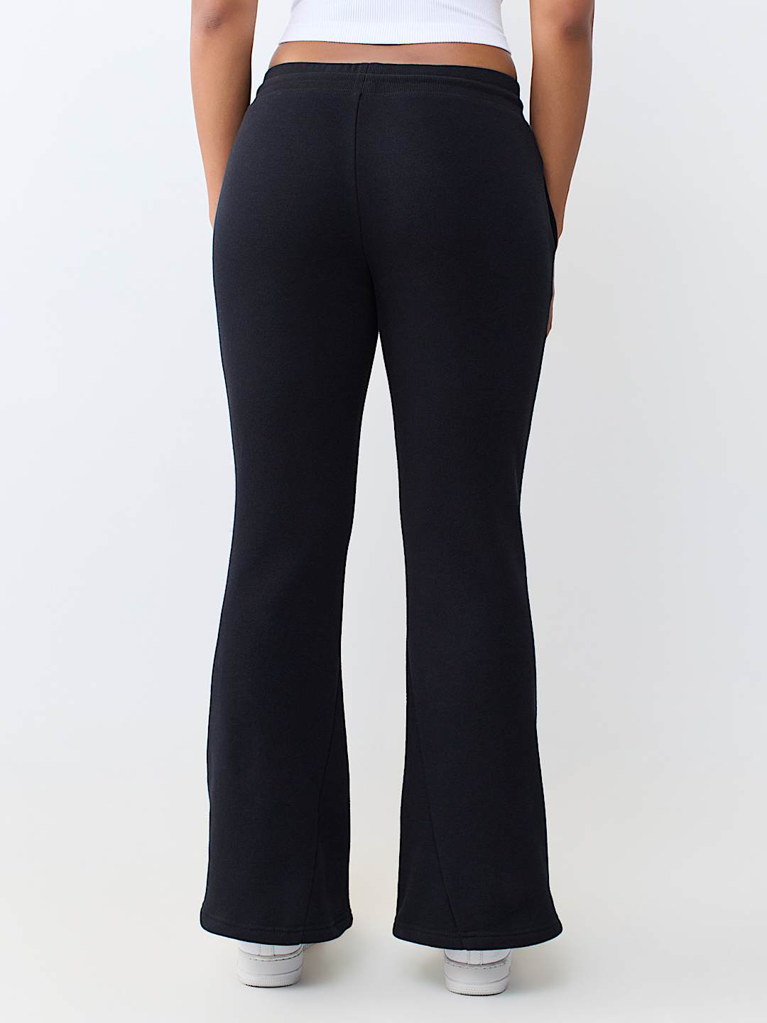 ALTERNATING TWISTED FLARE PANT
