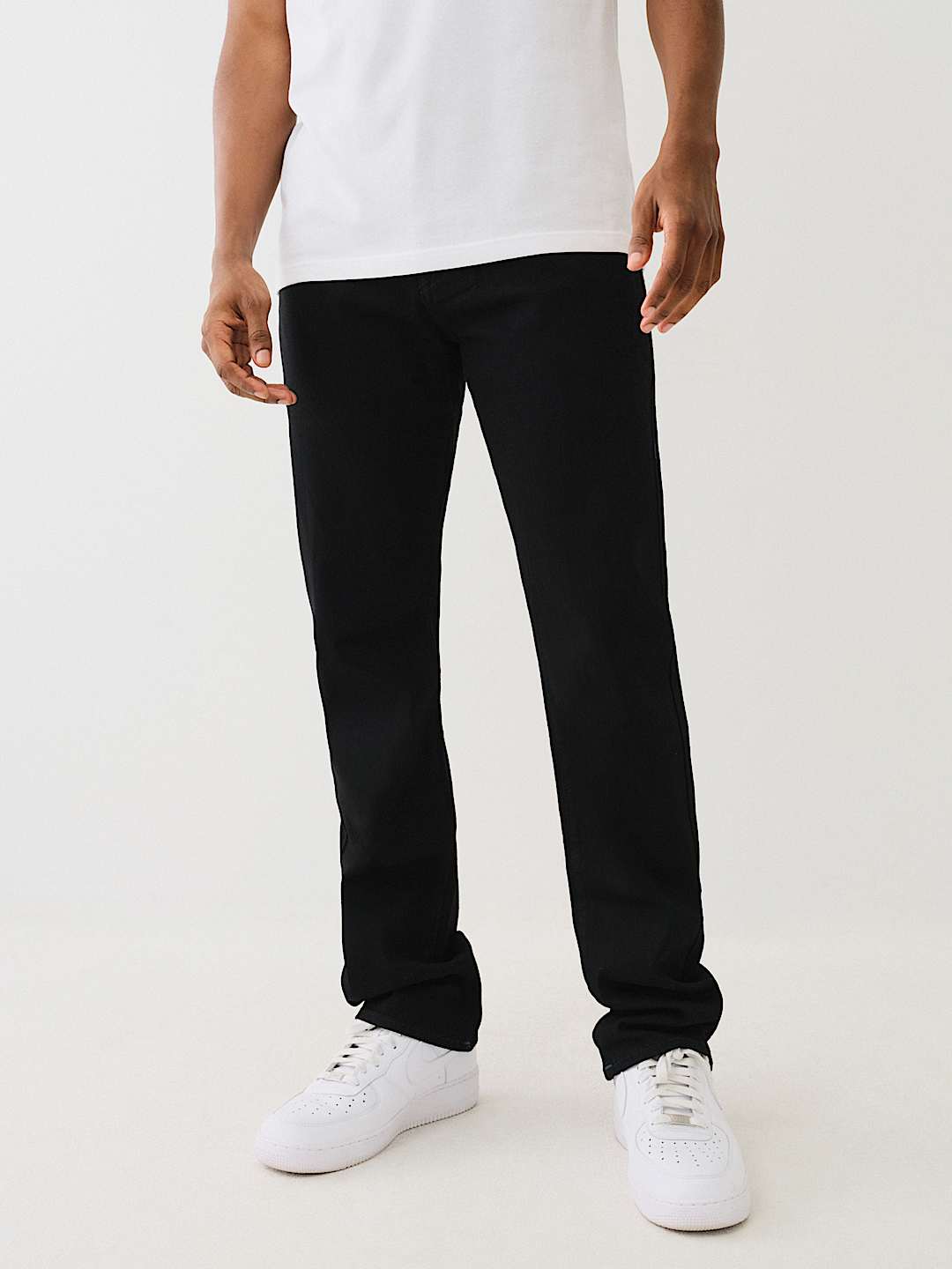 RICKY BLACK STRAIGHT JEAN