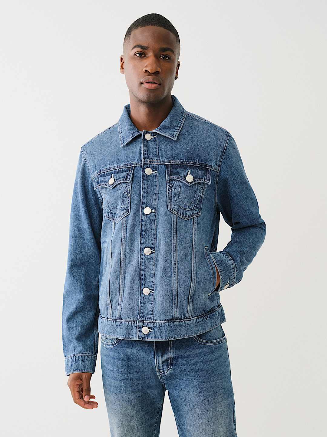 【新品】TRUE RELIGION デニムジャケット Mライトブルー 新品】TRUE RELIGION デニムジャケット Mライトブルー