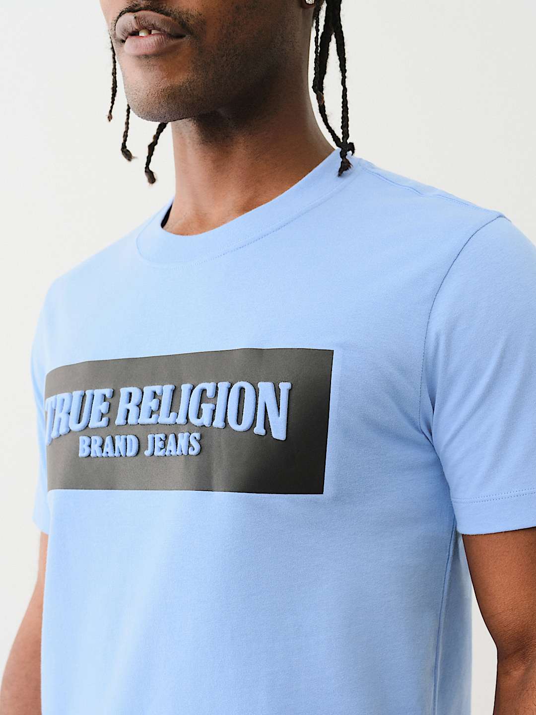 EMBOSSED BOX LOGO TEE, image 3
