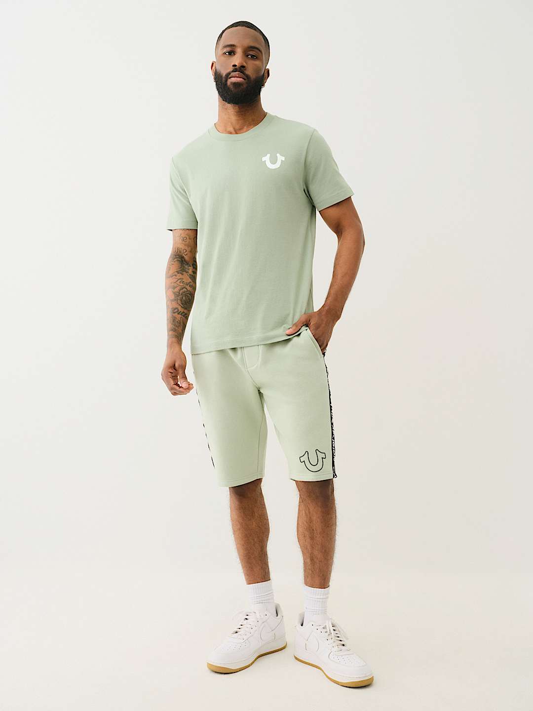 DIAGONAL HORSESHOE TEE, image 6