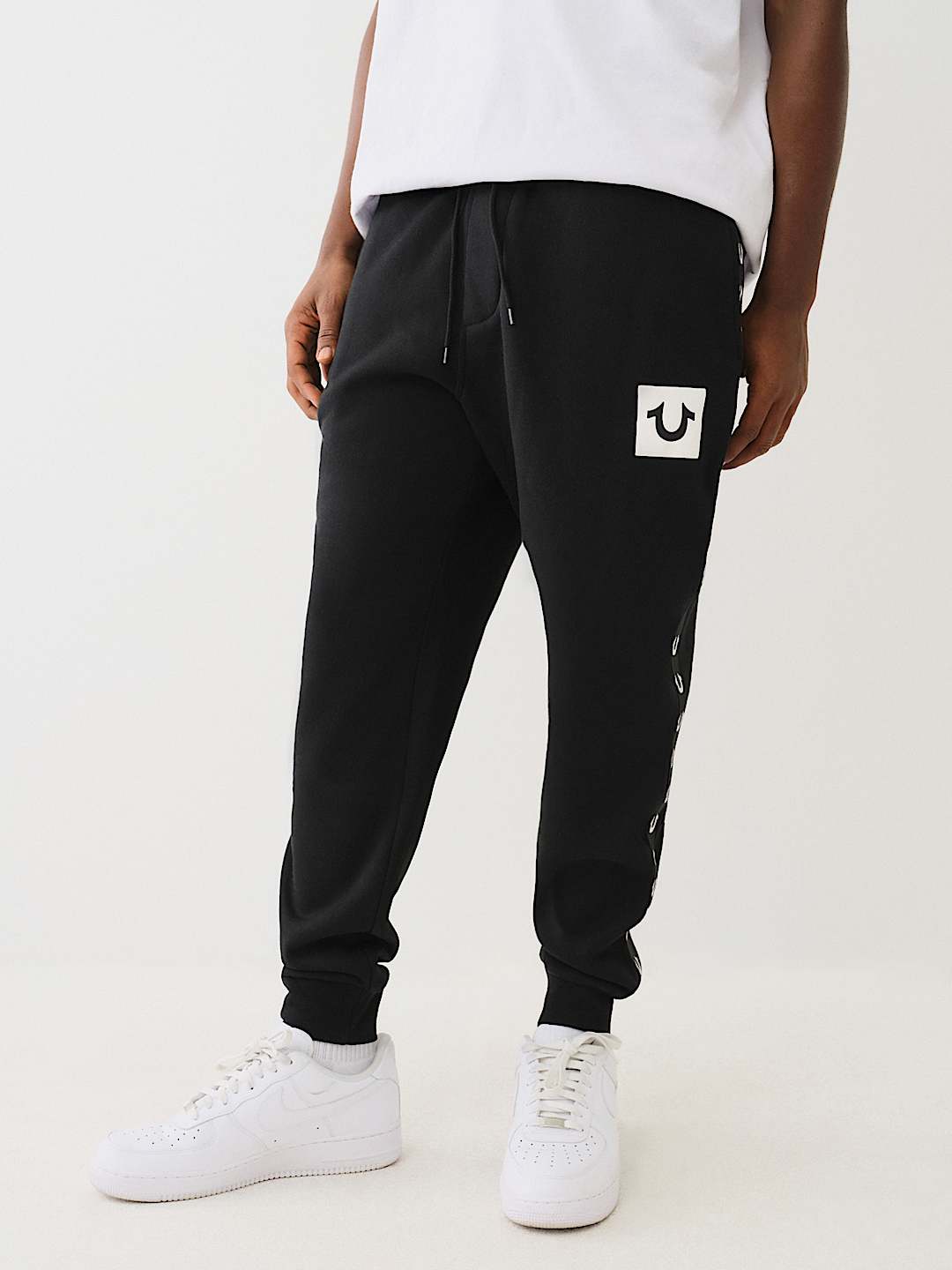 LOGO TAPE TRIM JOGGER, image 6