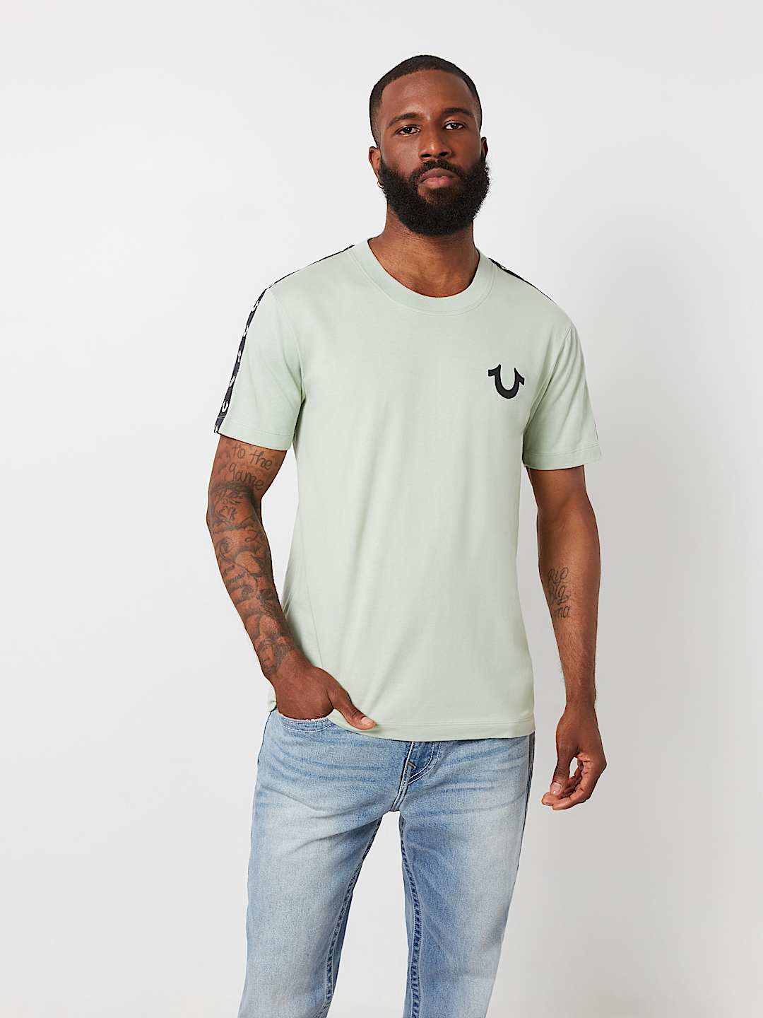 HORSESHOE TAPE TRIM TEE , image 2