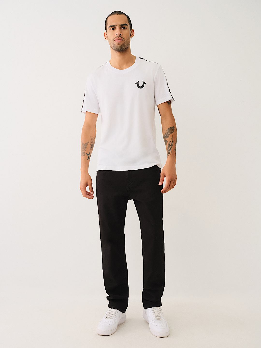 HORSESHOE TAPE TRIM TEE , image 5