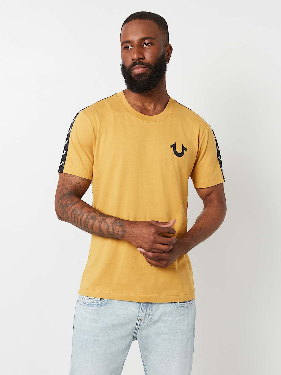 HORSESHOE TAPE TRIM TEE , image 2