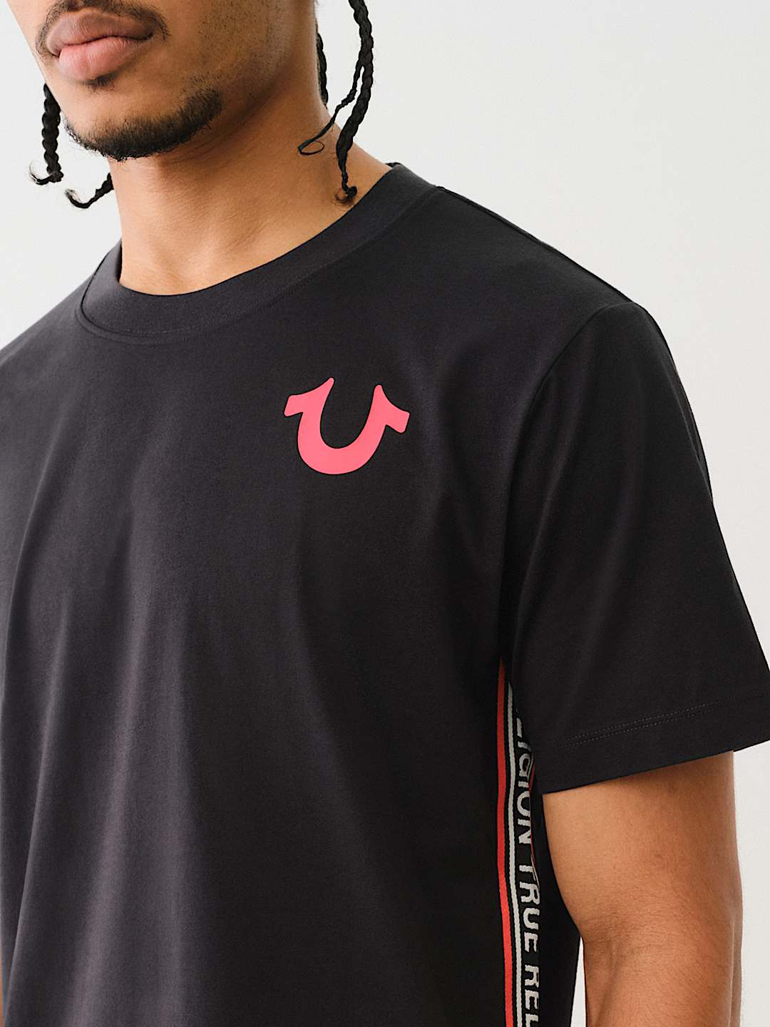 TRUE RELIGION CONTRAST TAPING TEE, image 1