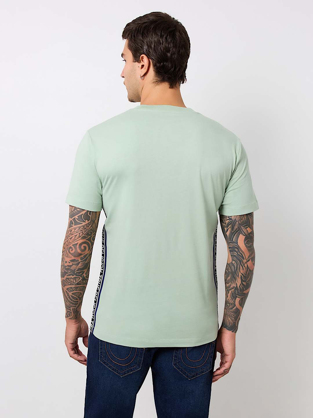 TRUE RELIGION CONTRAST TAPING TEE, image 3