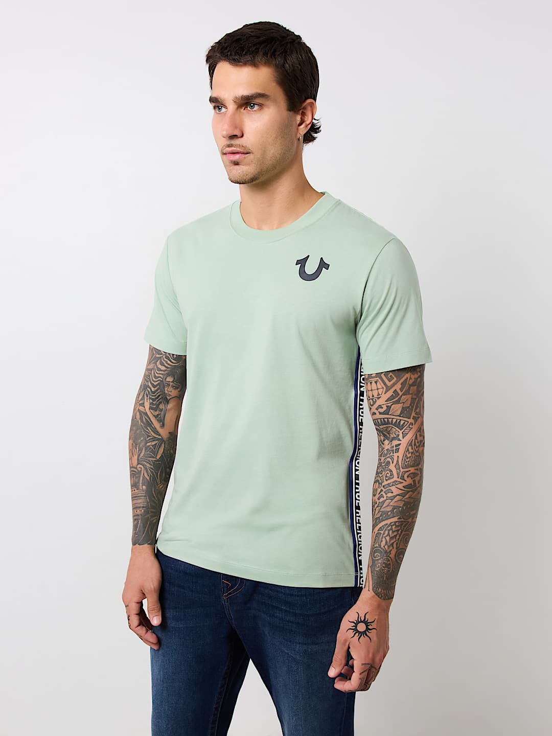 TRUE RELIGION CONTRAST TAPING TEE, image 4
