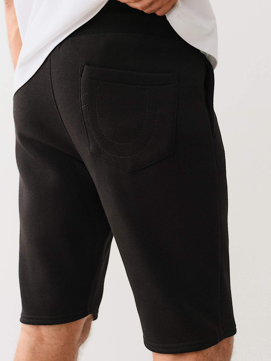 TRUE CLASSIC SWEAT SHORT, image 2