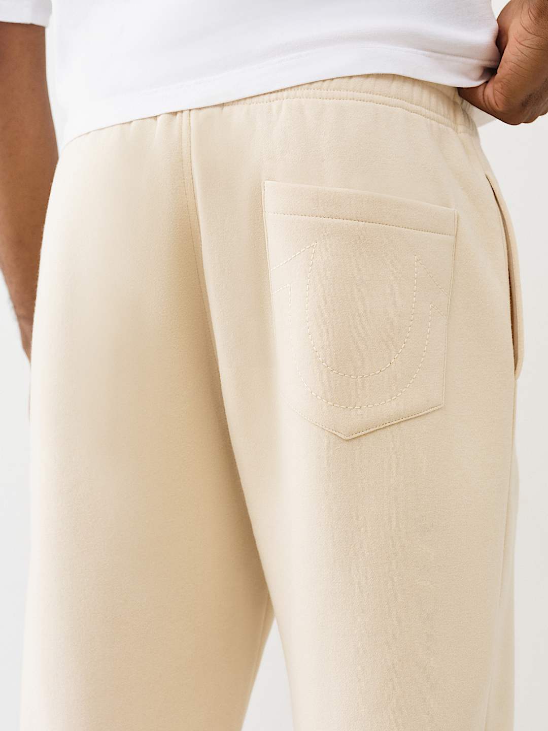 EMBROIDERED PATCH HORSESHOE JOGGER, image 2