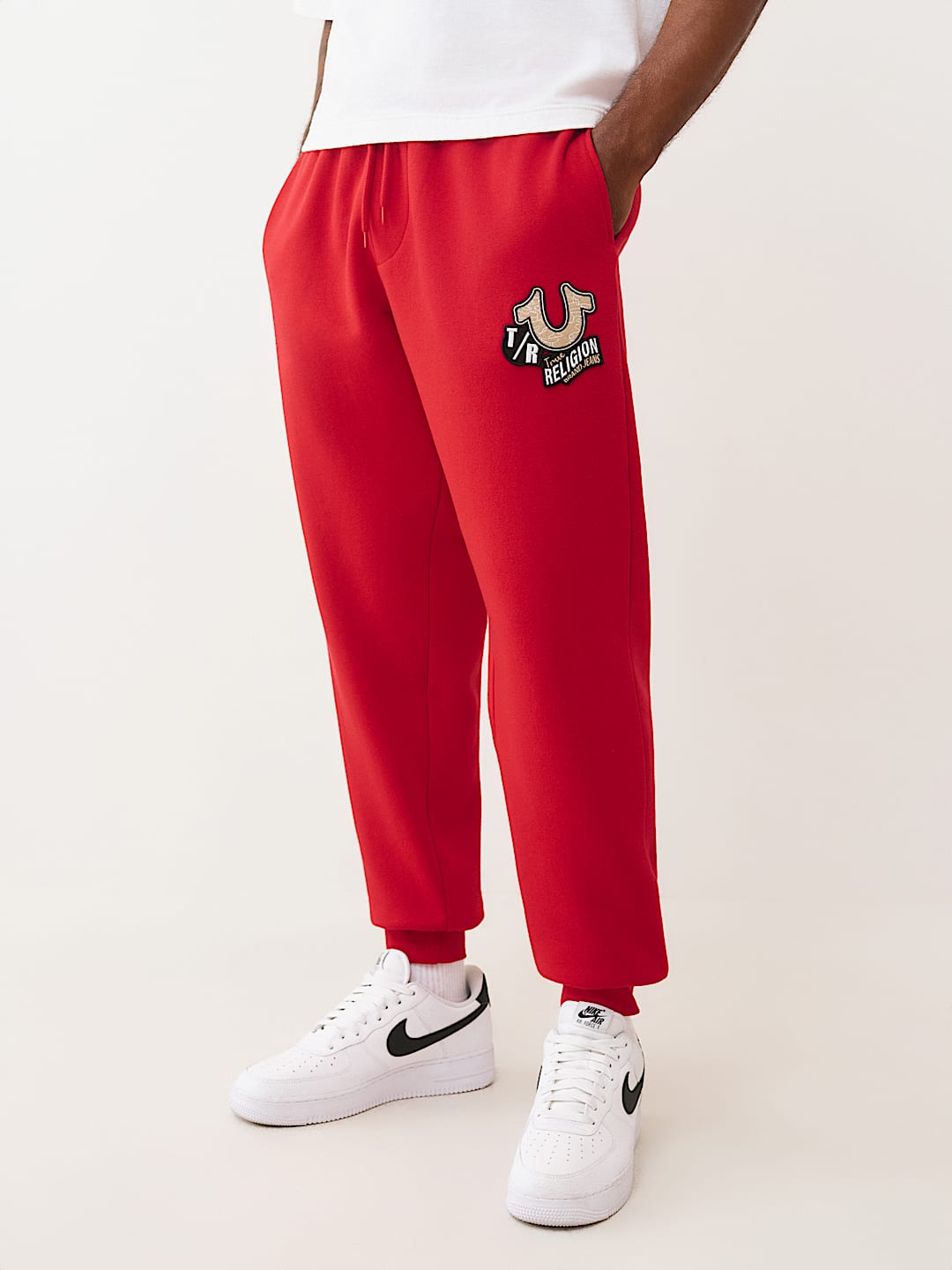 EMBROIDERED PATCH HORSESHOE JOGGER, image 1