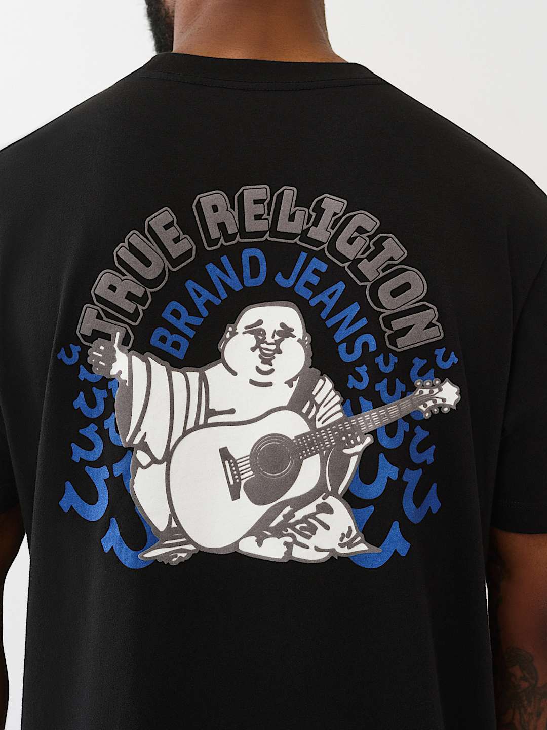 CAMISETA CON ESCENARIO Y HERRADURA, image 5