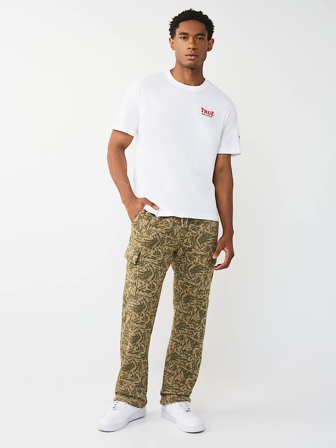 CAMO ALLOVER PRINT CARGO FLEECE PANT