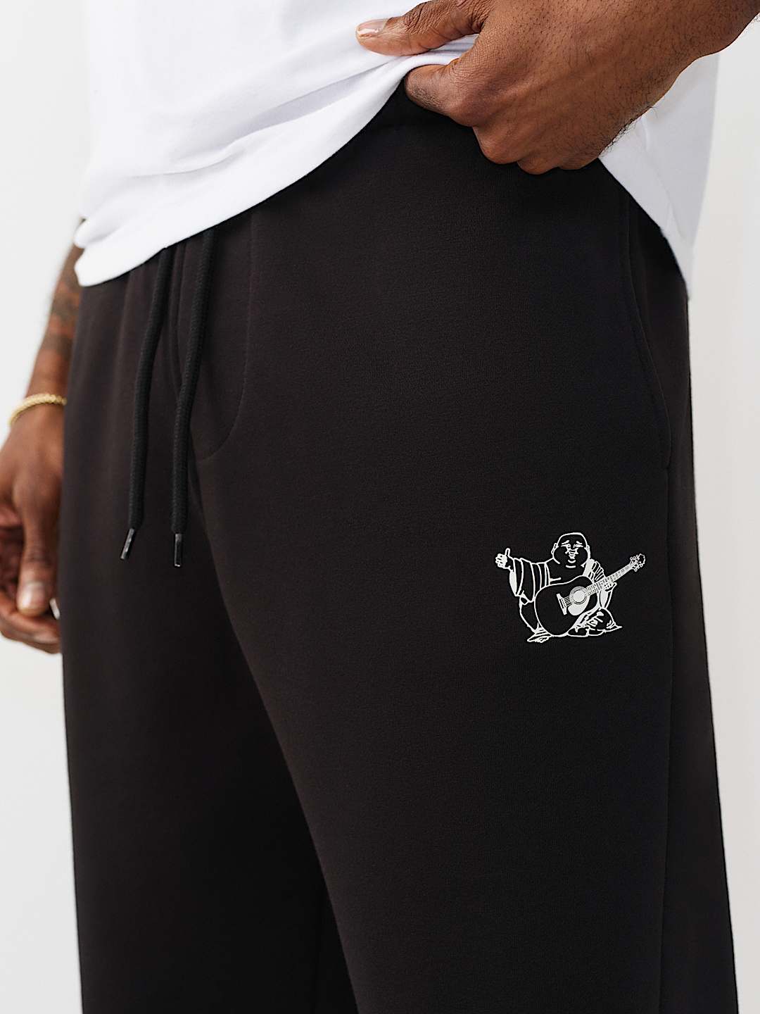 PANTALONES JOGGER CON GR&Aacute;FICO DE FASHION SENSES, image 5