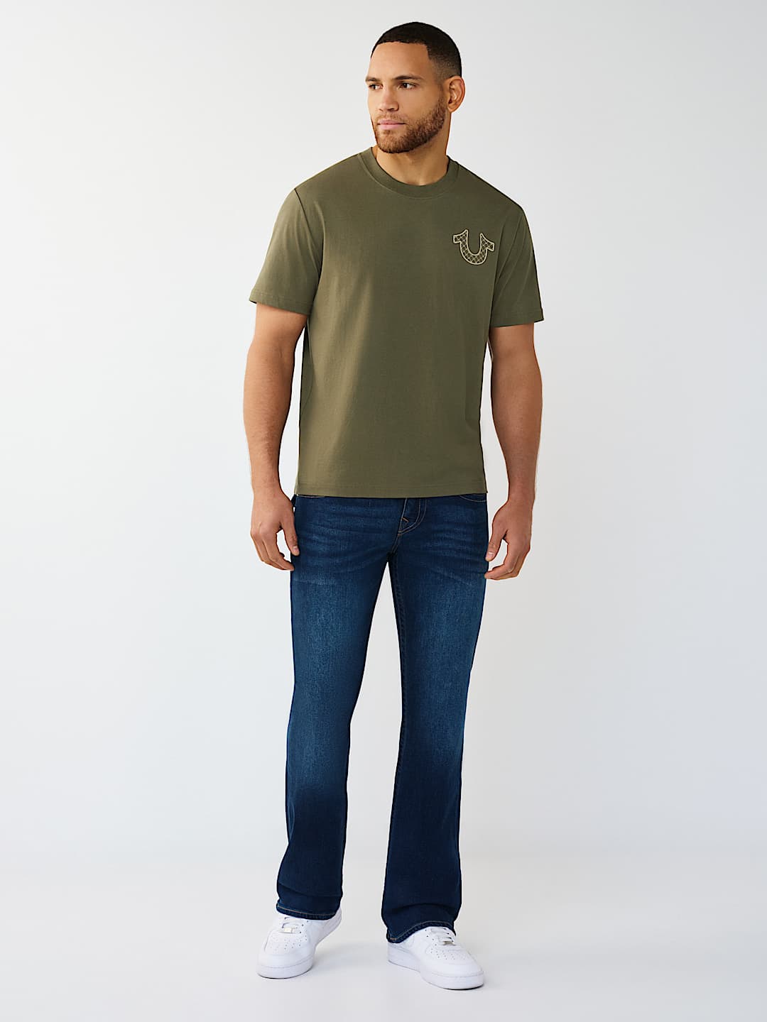 FILLED HORSESHOE SCRIPT GRAPHIC TEE