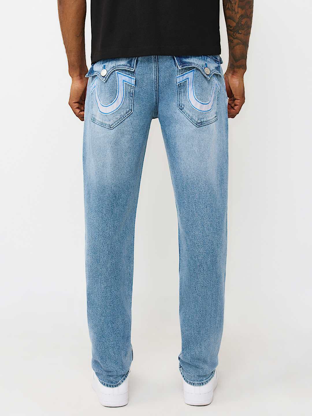 JEANS AJUSTADOS GENO CON SOLAPA Y APLIQUE DE HERRADURA, image 5