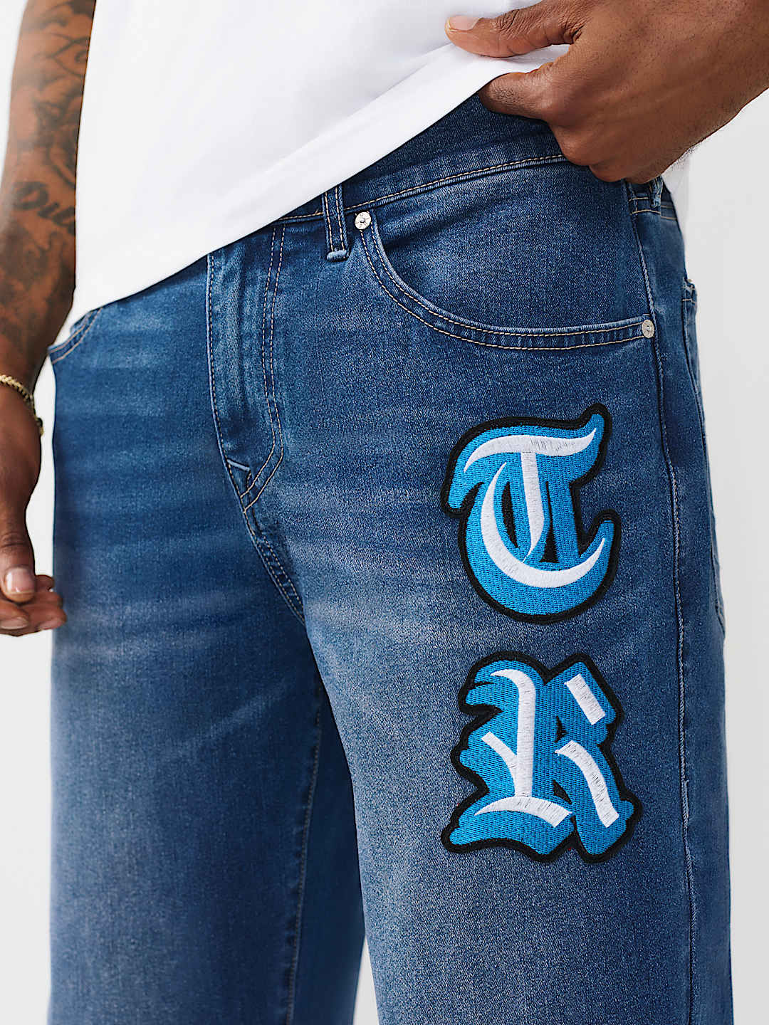 JEANS HOLGADOS BOBBI CON APLIQUE, image 4