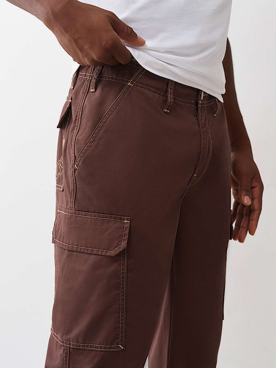 EMBROIDERED HORSESHOE CARGO PANT 