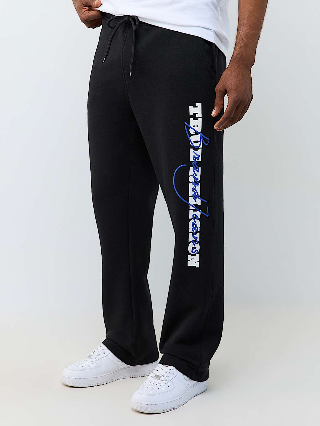 PUFF-PRINT LOGO SCRIPT PANT