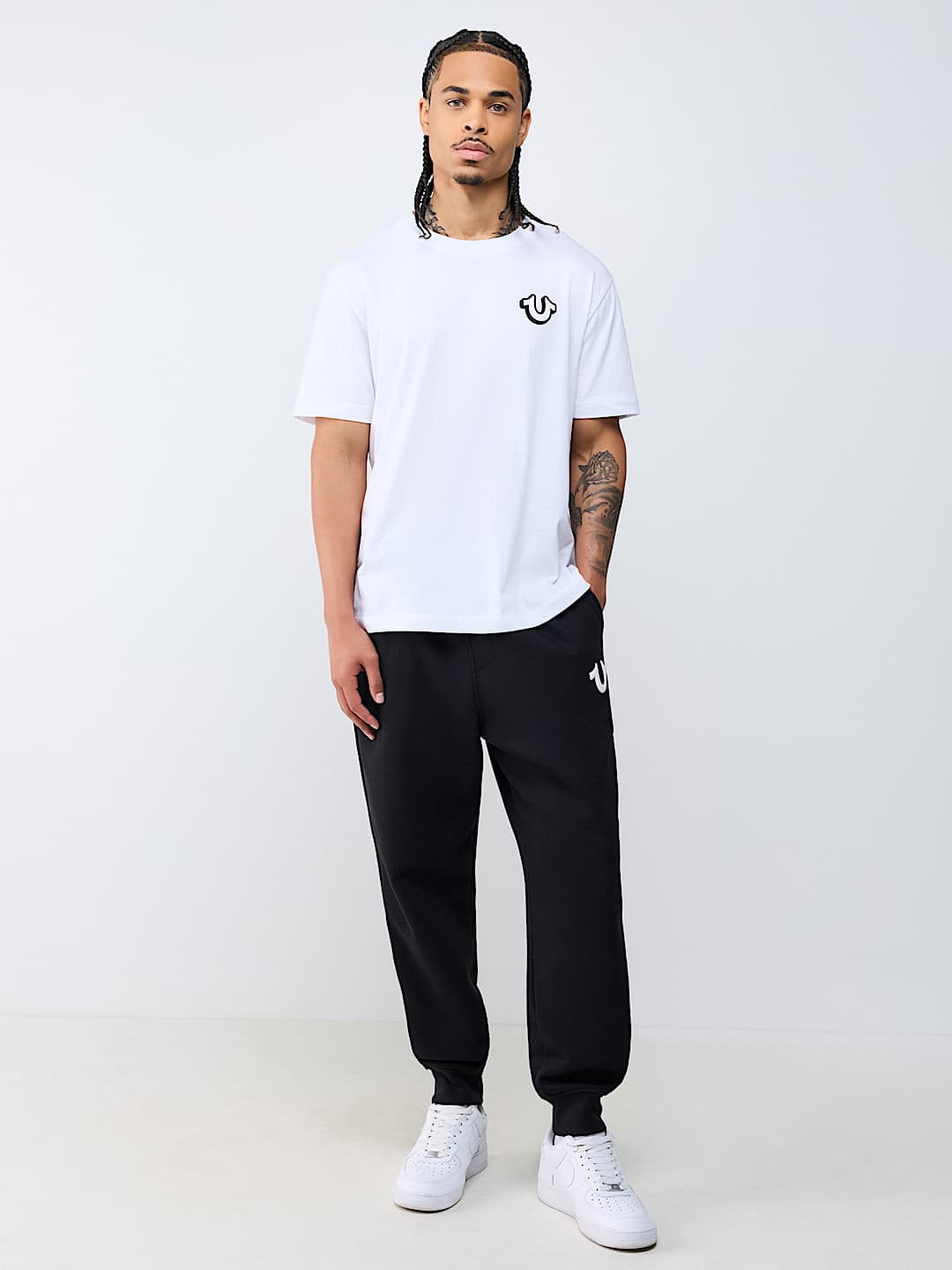 RETRO HORSESHOE JOGGER