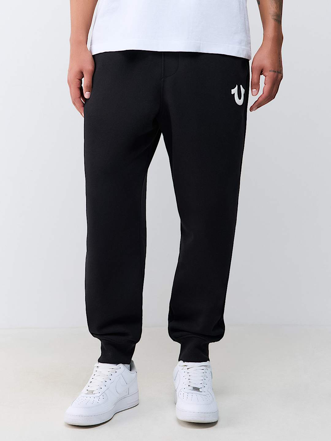 RETRO HORSESHOE JOGGER