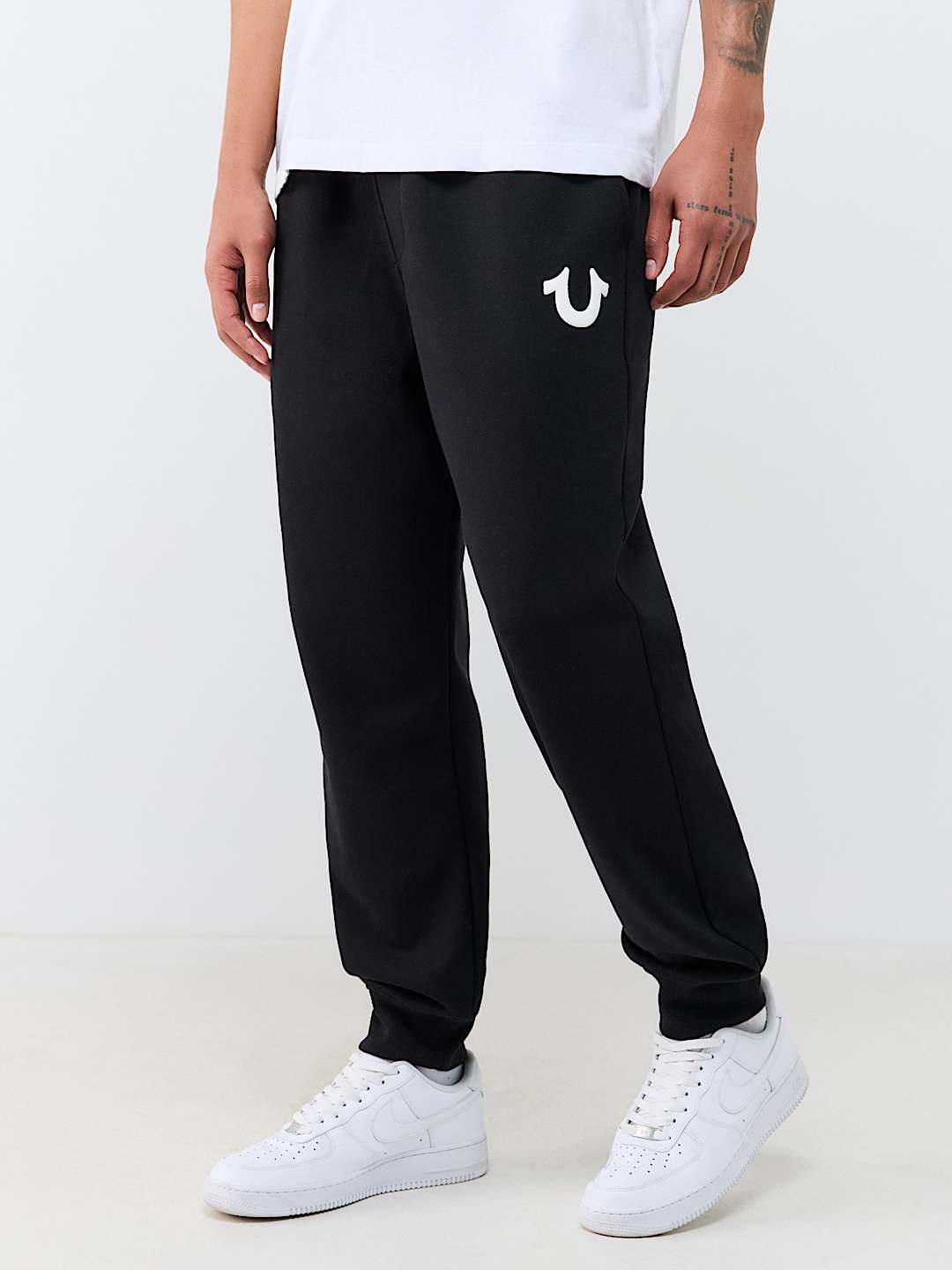 RETRO HORSESHOE JOGGER