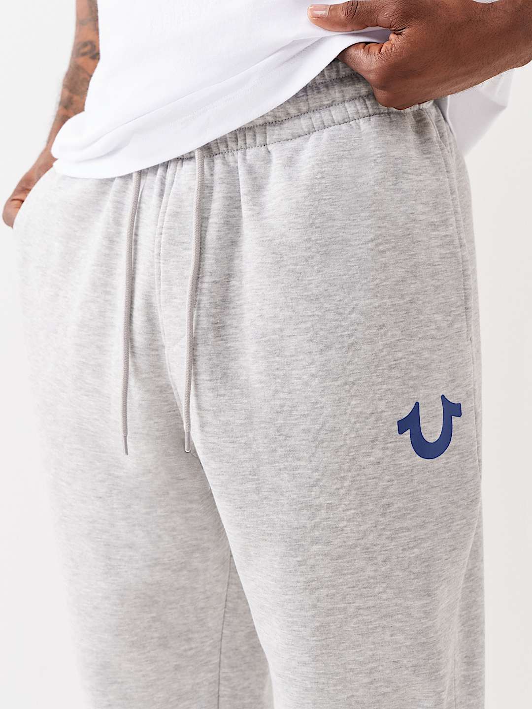 WREATH HORSESHOE JOGGER