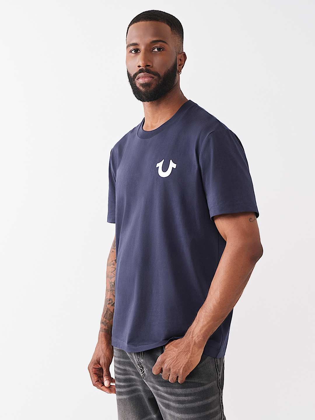 T-SHIRT AVEC LOGO D&rsquo;INTERSECTIONS