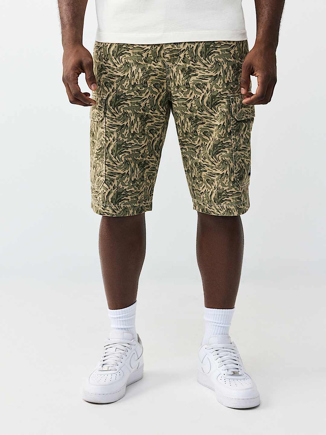 CAMO CARGO SHORT, image 1