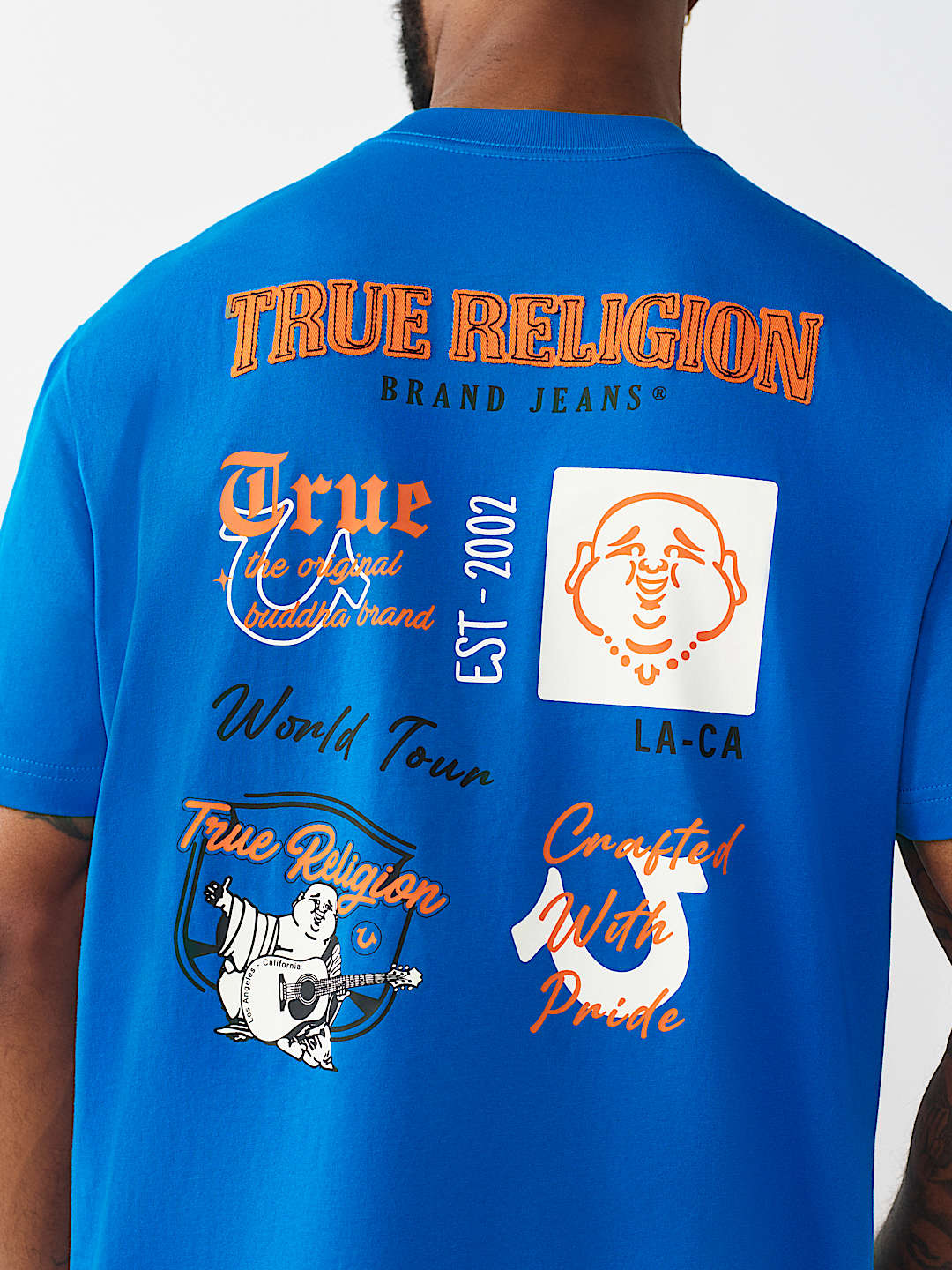 MULTI-LOGO APPLIQU&Eacute;  TEE