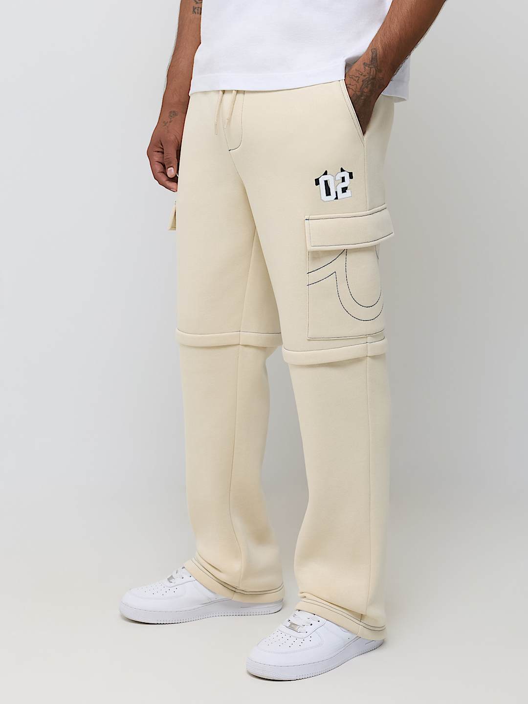 CONTRAST MFG CARGO SWEATPANT