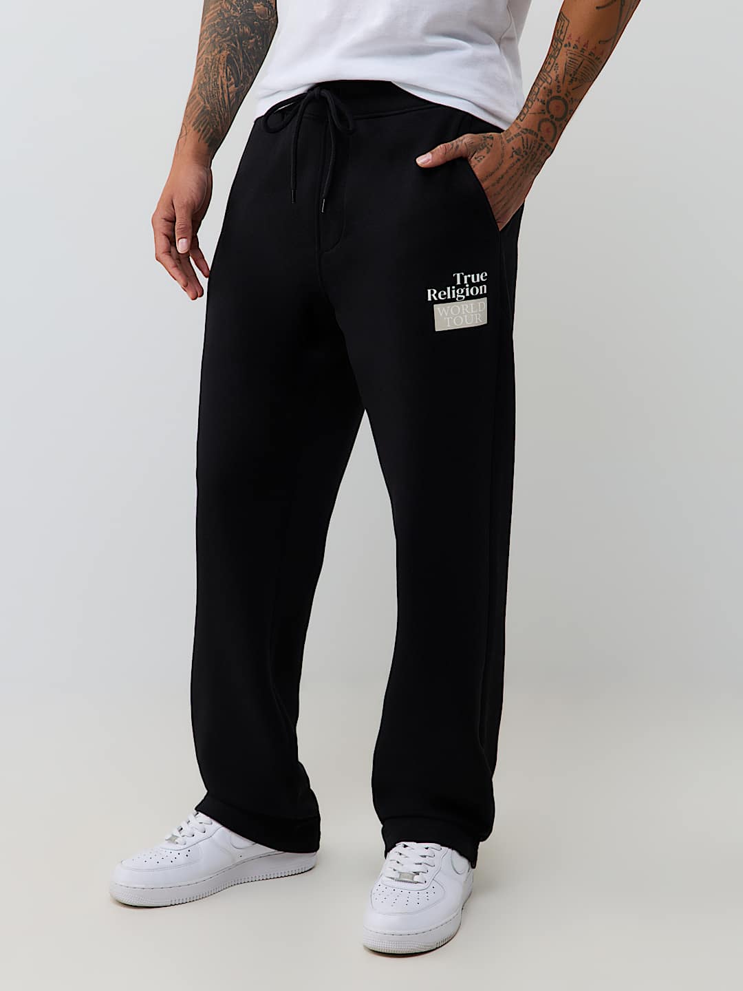 WORLD TOUR SWEATPANT